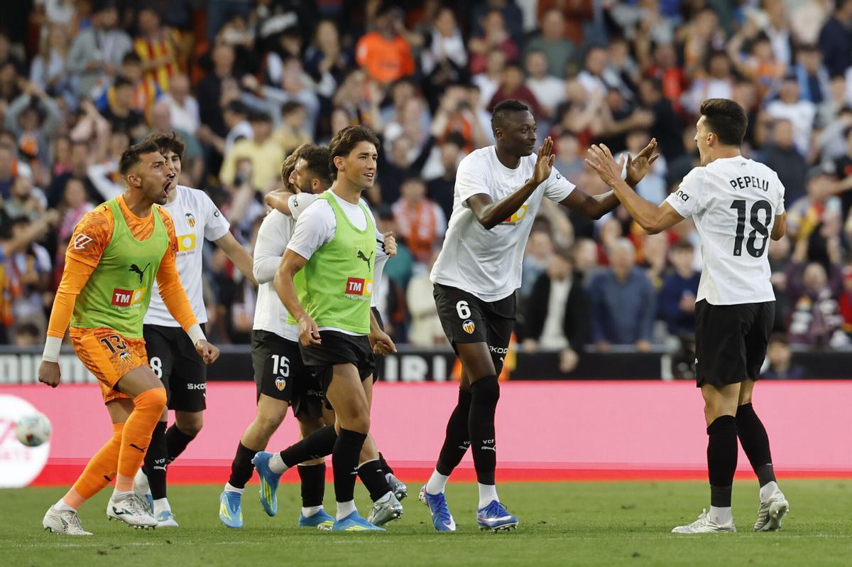 Les imatges del València FC - Girona FC
