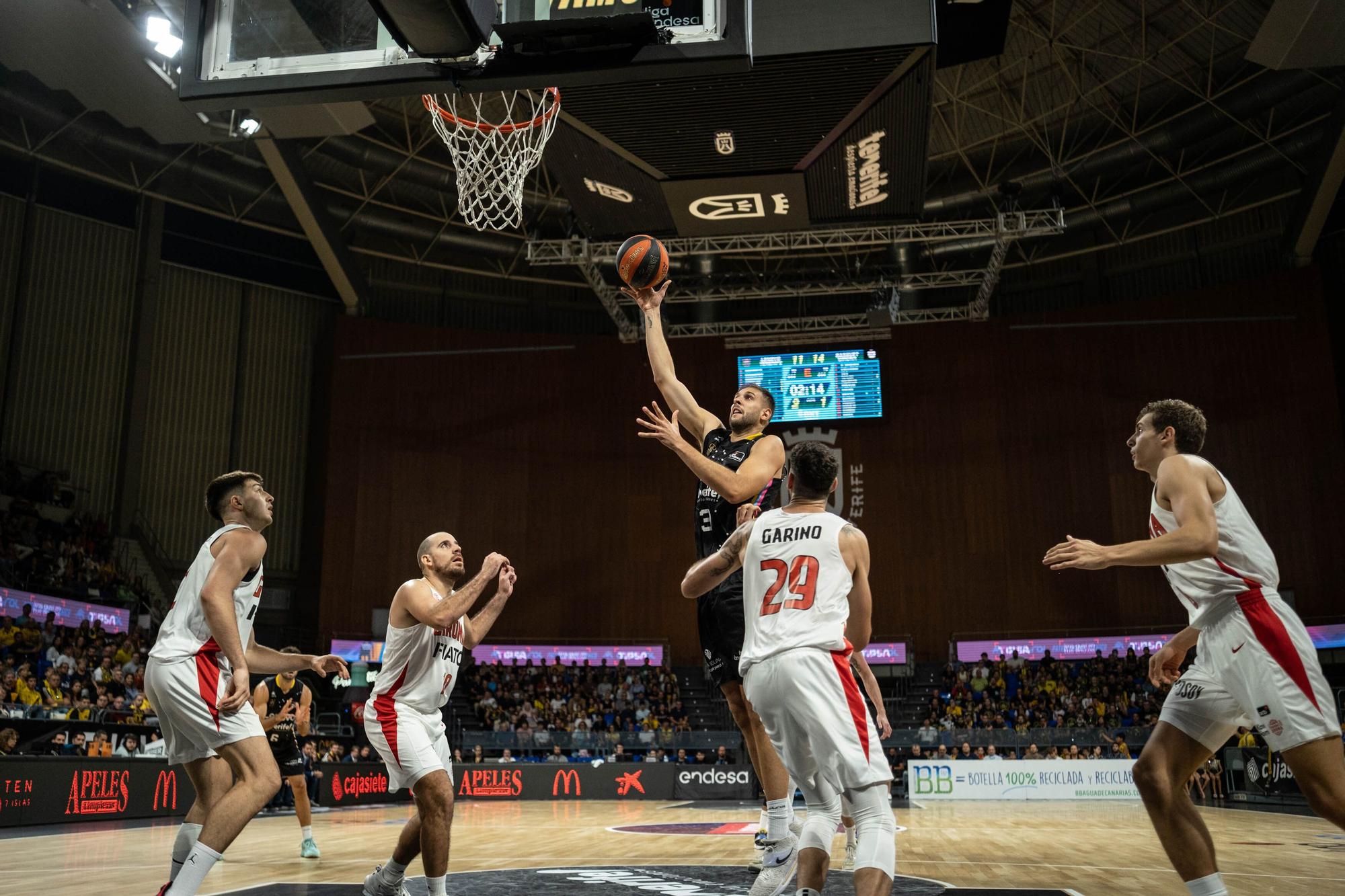 Lenovo Tenerife - Girona (76-67)