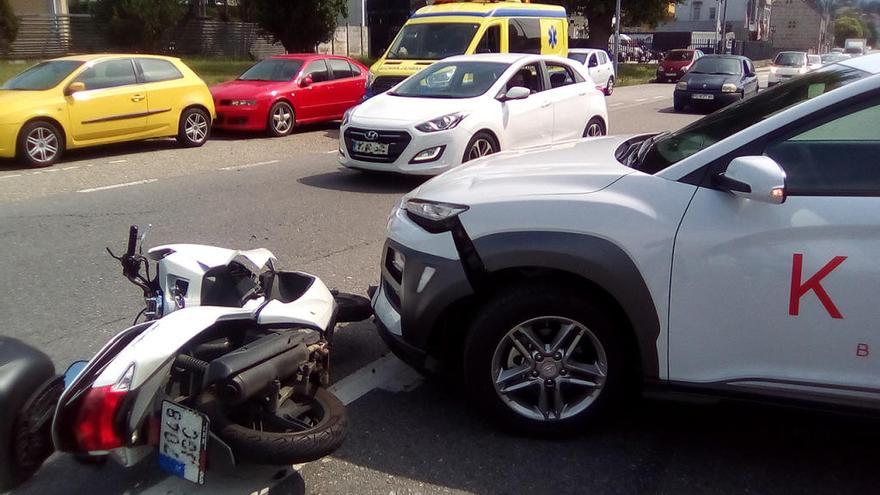 Imagen del accidente de moto en Vigo // FARO