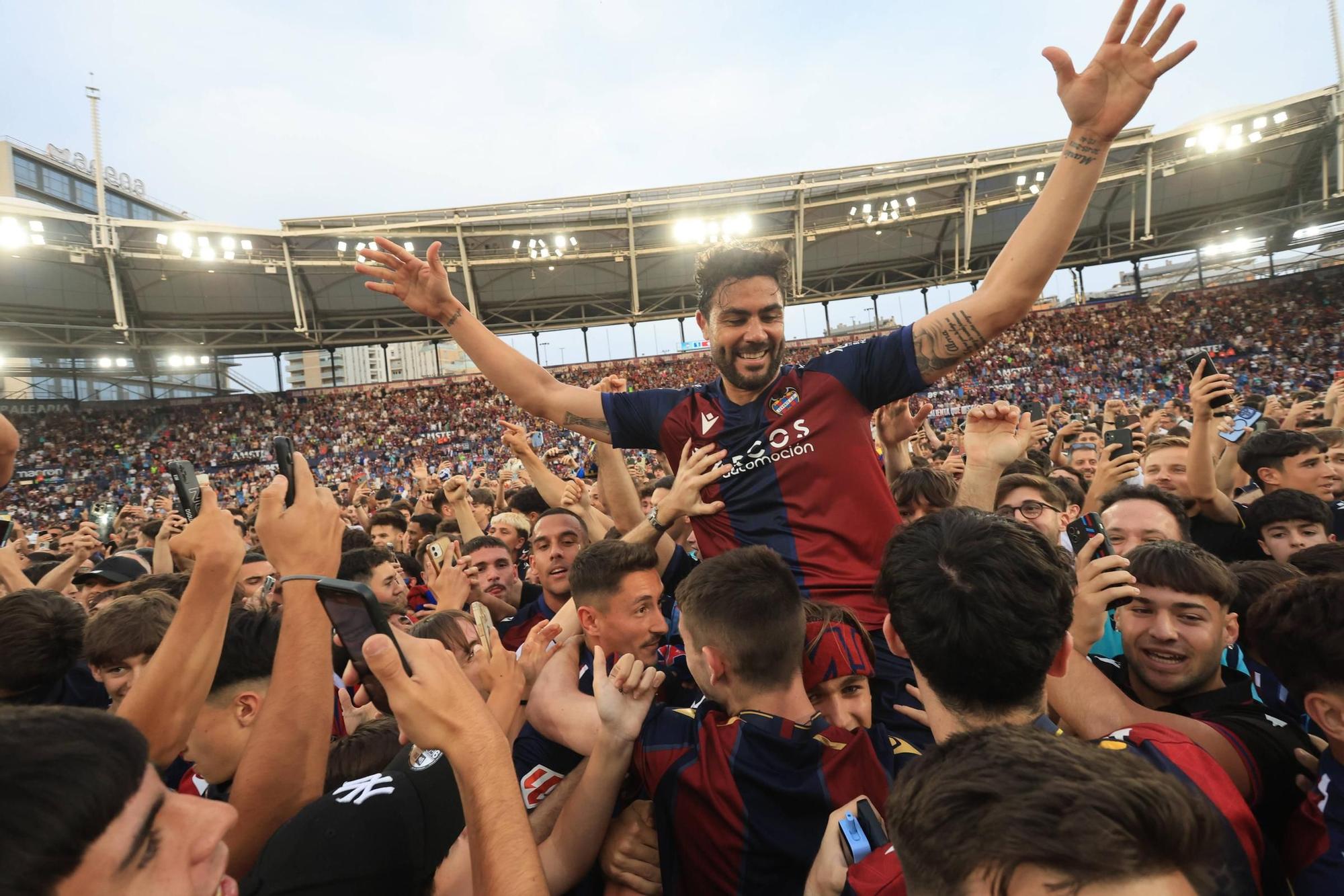 Las mejores imágenes de la celebración del Levante en el Ciutat