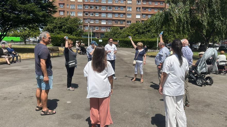 Así fue la feria de la salud del barrio gijonés de Laviada (en imágenes)