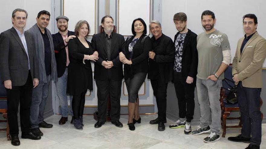 Juan Antonio Vigar (gerente del Cervantes), Rodrigo Esteves (tenor), Jorge Rubio Quintana (productor), Virginia Wagner (soprano), Jorge Rubio (dtr. musical), Tatiana Anisimova (soprano), Marco Carniti (dtr. de escena), Borja Quiza (barítono), Manuel de Diego (tenor) y Eduardo Sandoval (tenor).