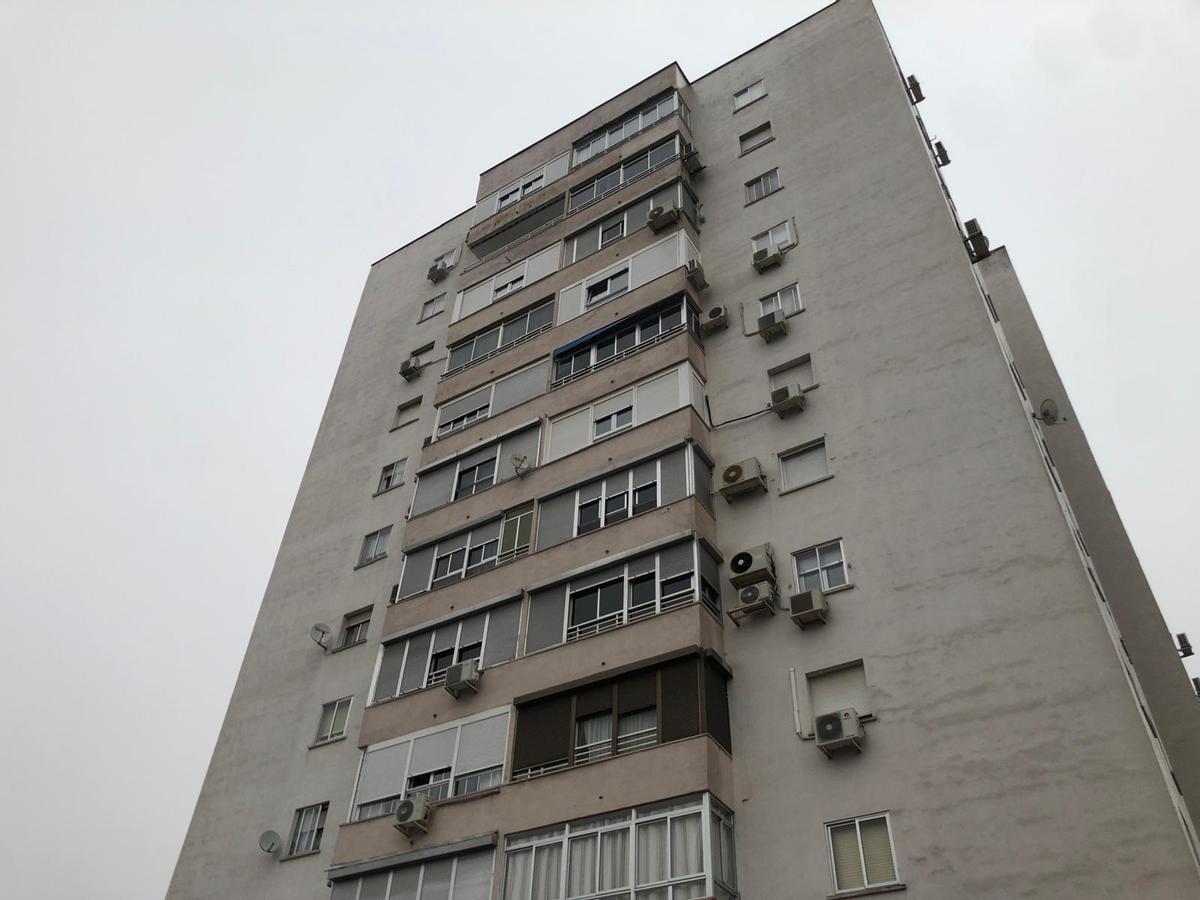 La Bondad: del Edificio Azul al Edificio Blanco