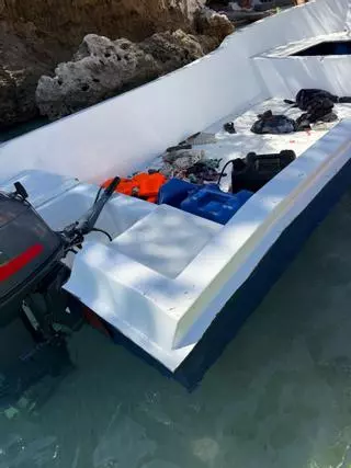 27 migrantes interceptados en Cala Santanyí