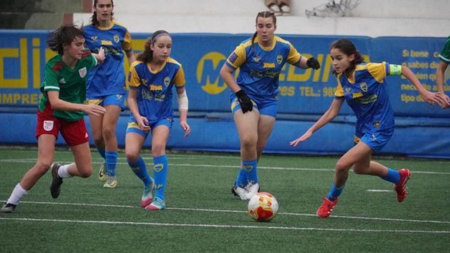 Uno de los partidos de Asturias ante País Vasco, ayer en Roces.  | RFPA