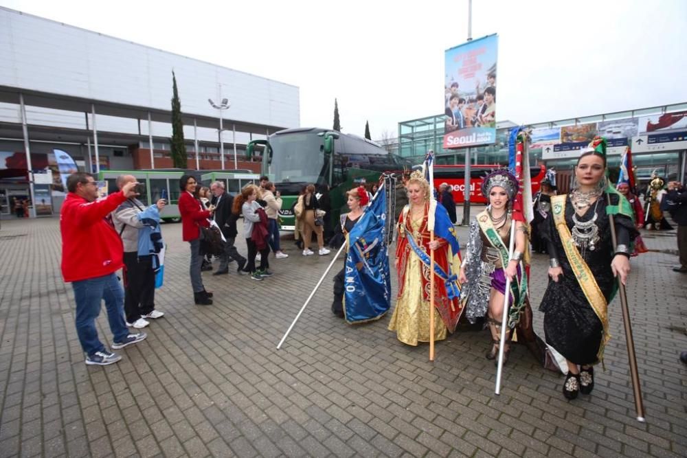 La Federación de Moros y Cristianos de Alicante lleva la fiesta a Madrid.