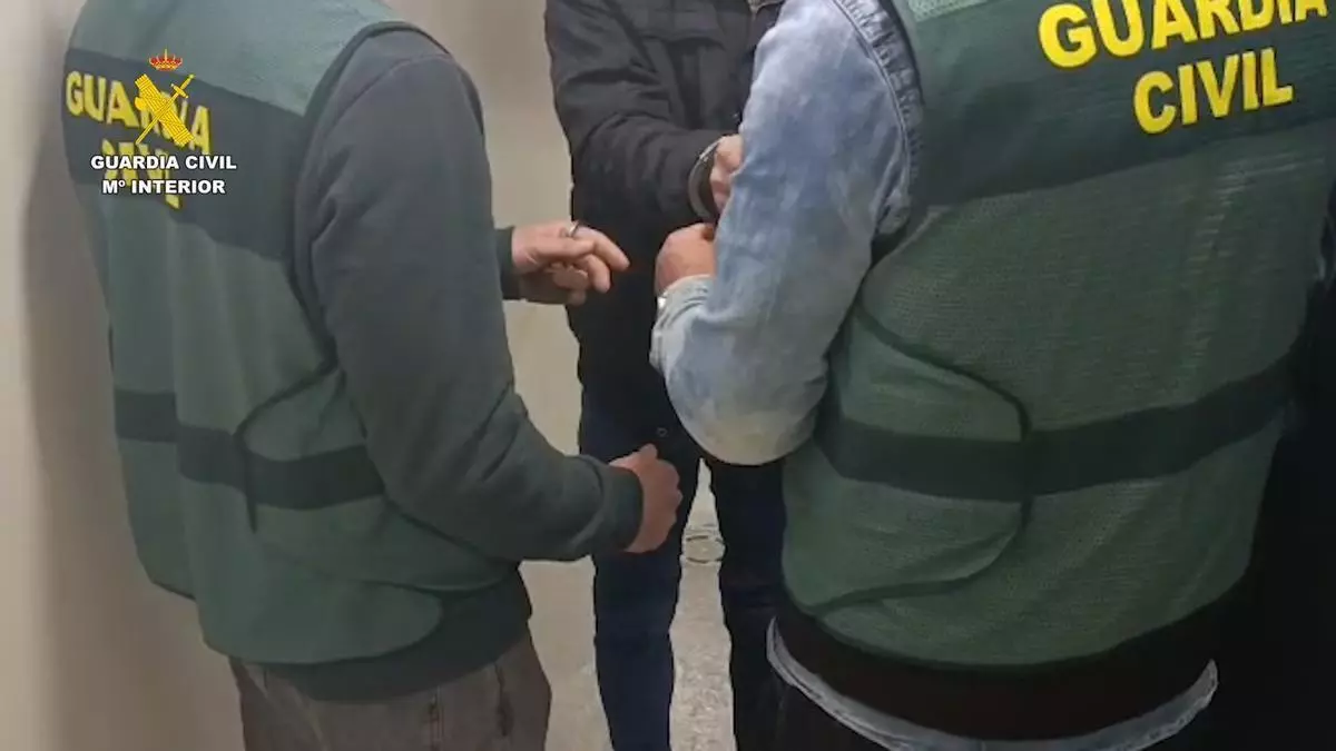 Detenido en Utrera por robar en ocho casas con los moradores durmiendo por el método del resbalón