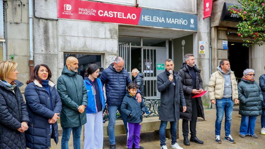 El pabellón Castelao-Helena Mariño ya luce en forma de reconocimiento eterno