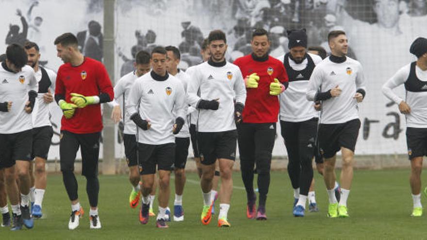 El Valencia CF, listo para asaltar el Vicente Calderón.