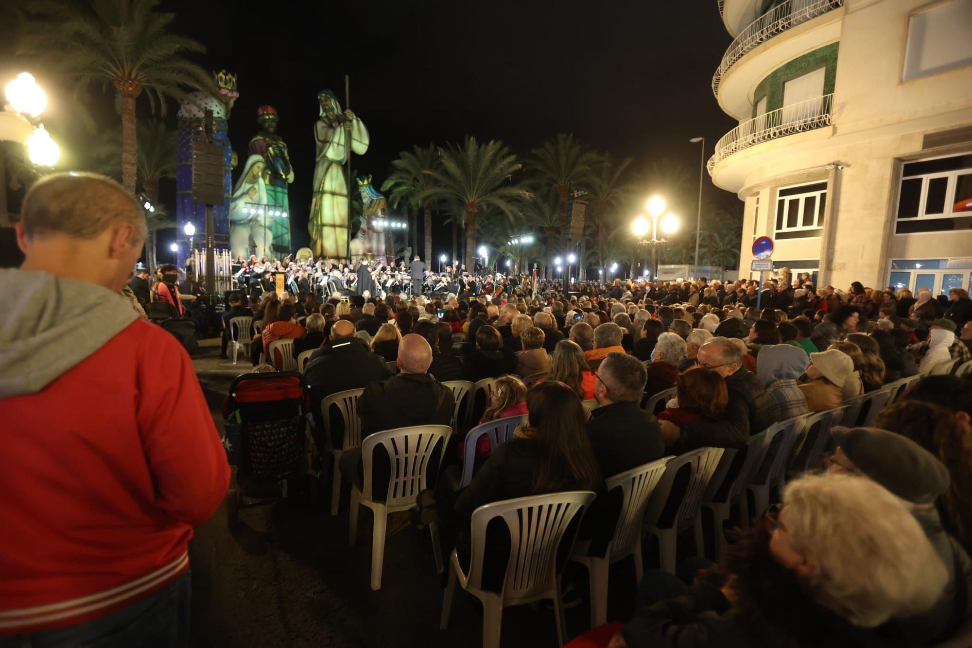 Inauguración del Belén Gigante en la Explanada de Alicante