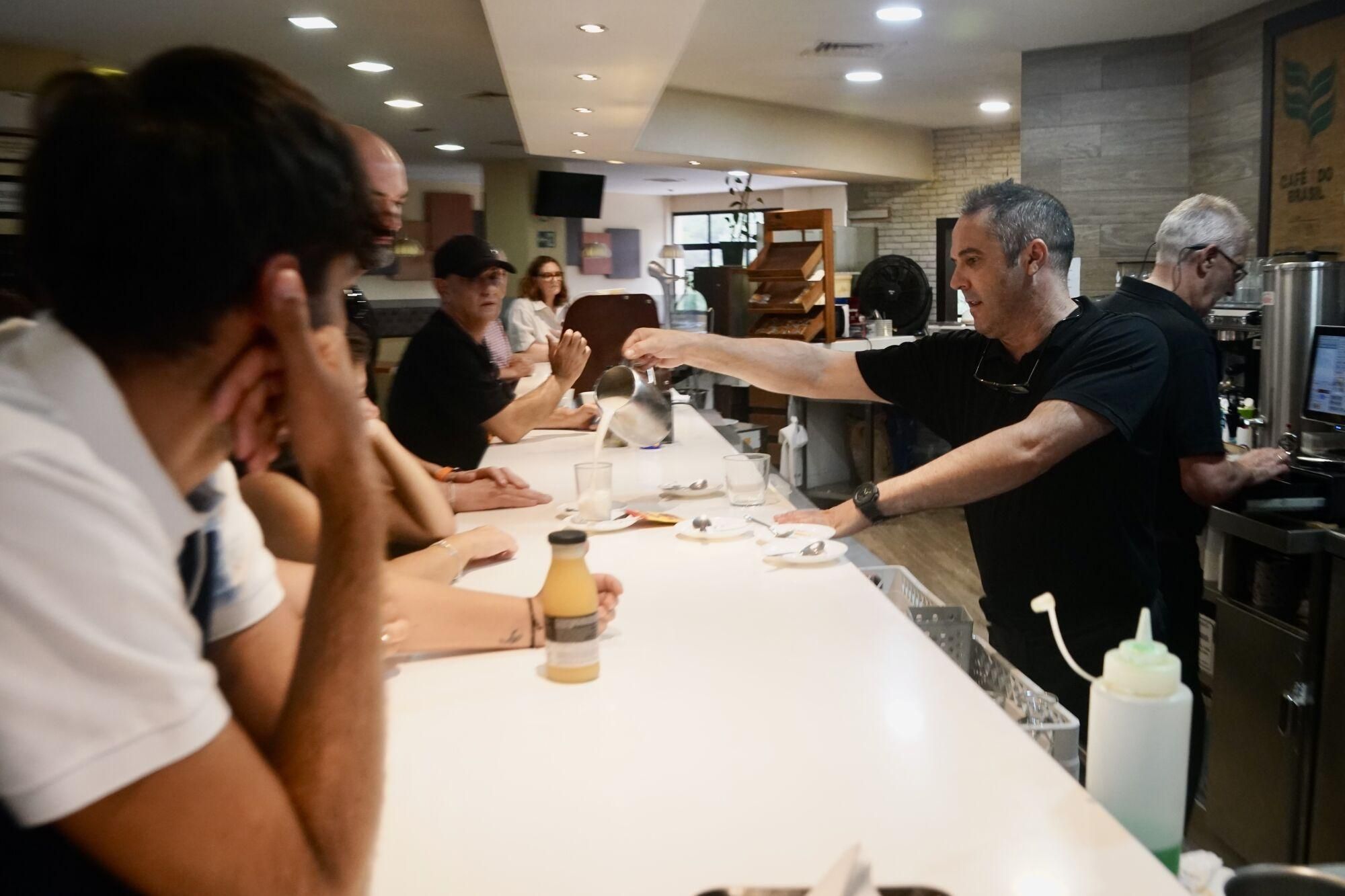 La cafetería de Parcemasa cierra tras 40 años de servicio