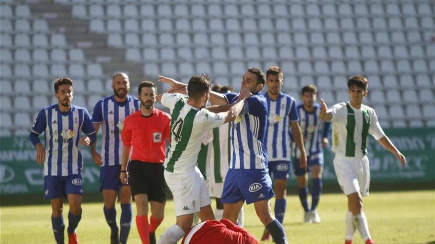 El Córdoba B cae ante el Recreativo de Huelva en un bronco partido (0-1)