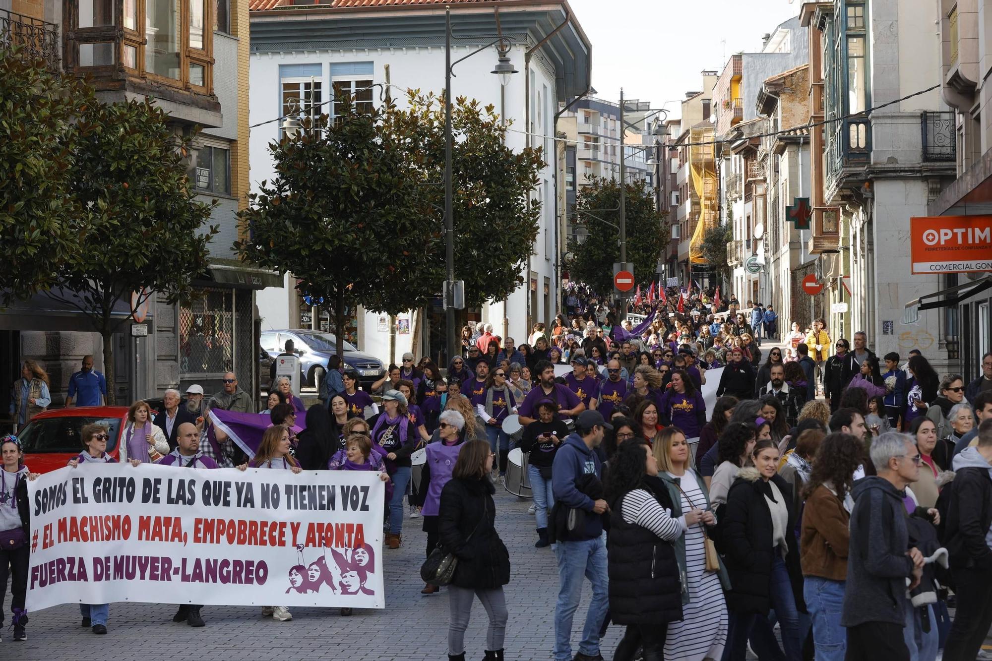 Así fue la manifestación del 25N en Pola de Siero