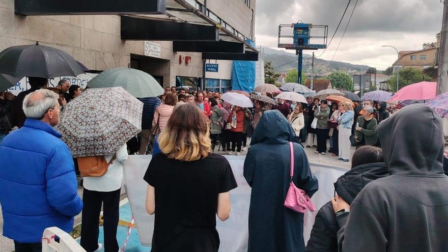 Redondela exige más médicos ante la falta de servicio por las tardes
