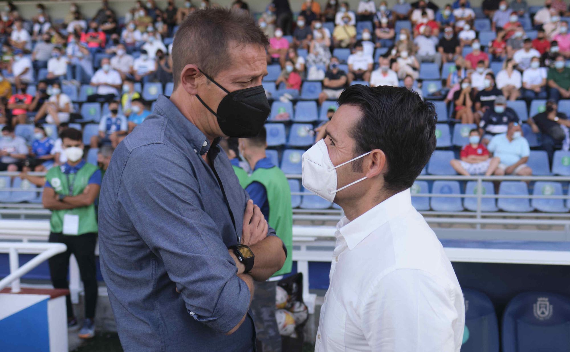 Encuentro entre el CD Tenerife y el Mirandés