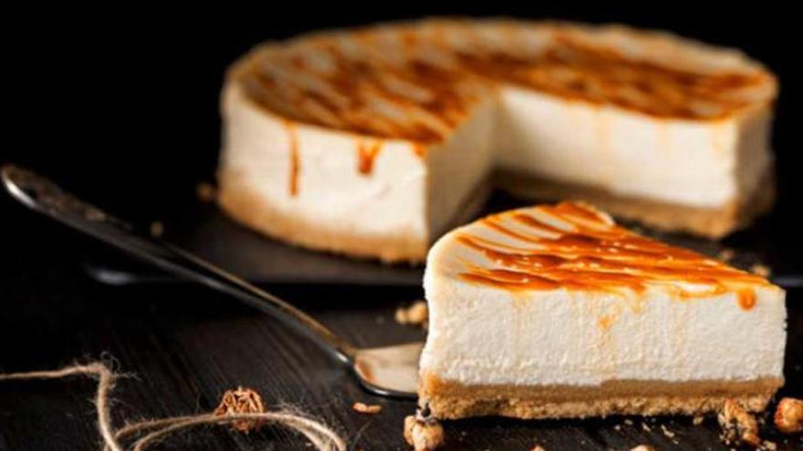 Prepara en solo cinco minuto esta deliciosa tarta de queso al microondas