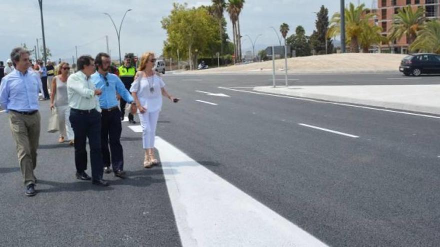 Rivera y Jódar fueron los encargados de inaugurar las obras del primer tramo de la Ronda Central.