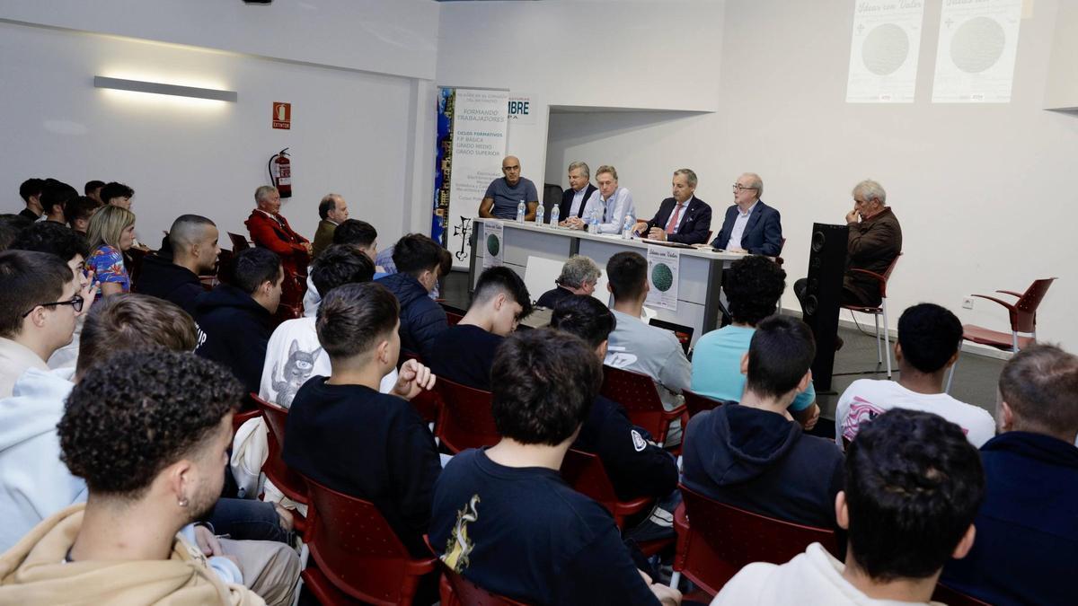 Participantes en la presentación de esta tercera edición de "Ideas con valor"