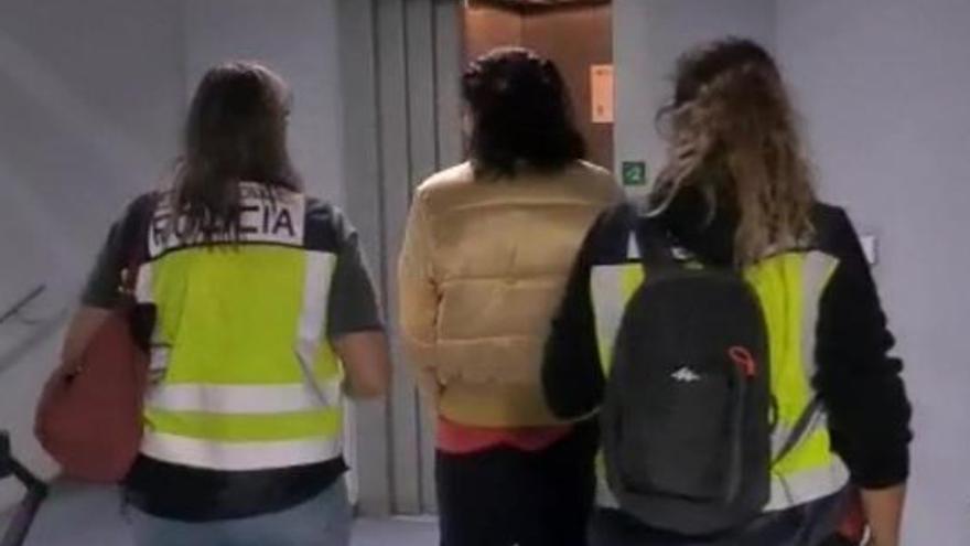 Una pareja afronta 42 años de cárcel por agredir sexualmente a sus dos hijas y grabarlo en Gran Canaria