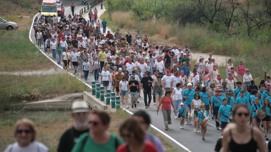 Almassora se vuelca para devolver a la patrona a su ermita en una multitudinaria &#039;tornà&#039;