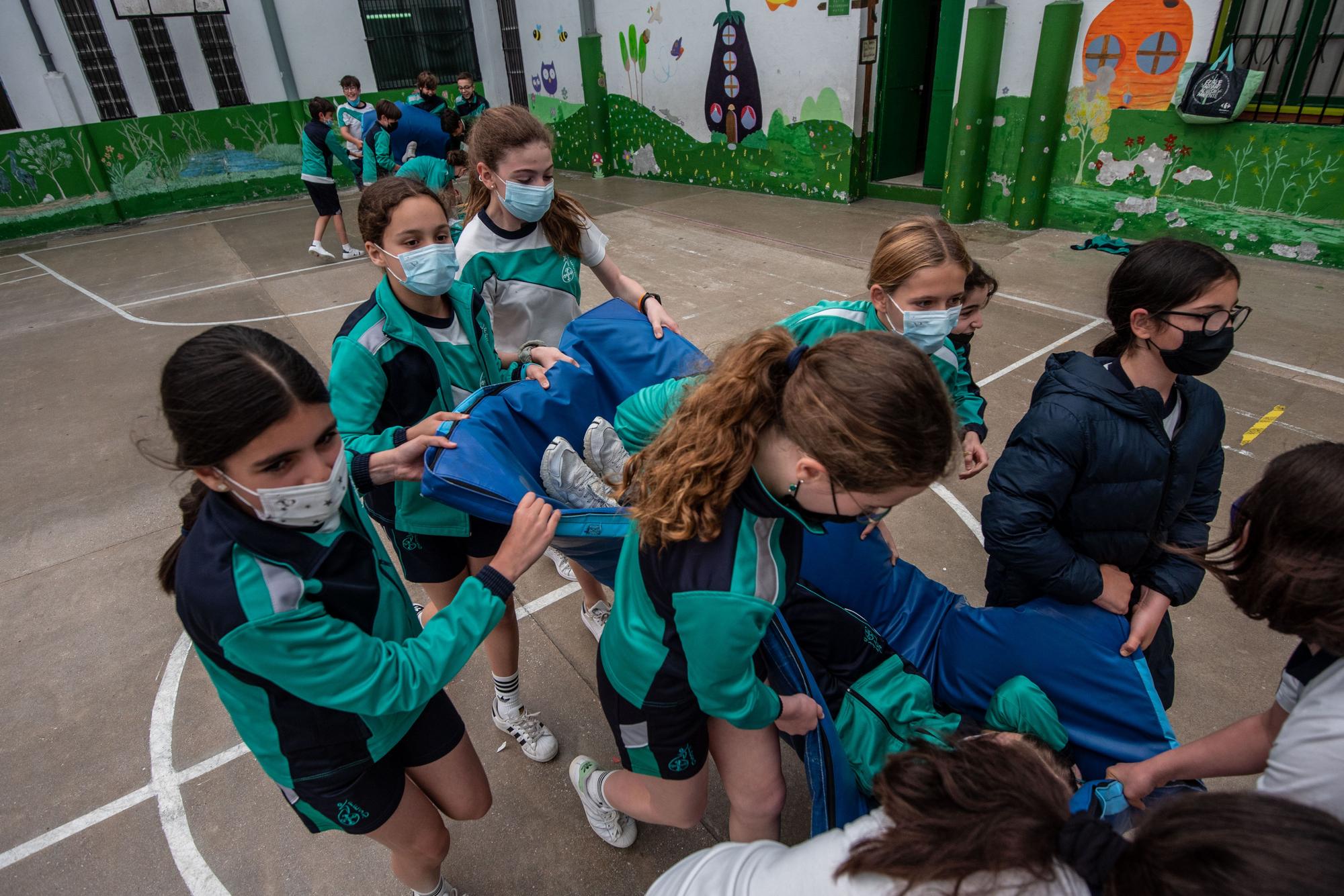 La reconquista del patio de recreo en los colegios de A Coruña