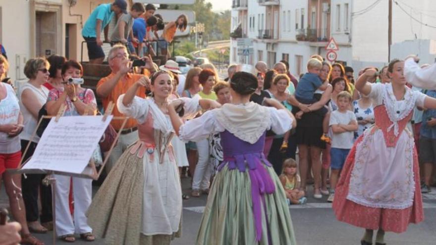 La Festa del Moscatell de Teulada está abonada al éxito