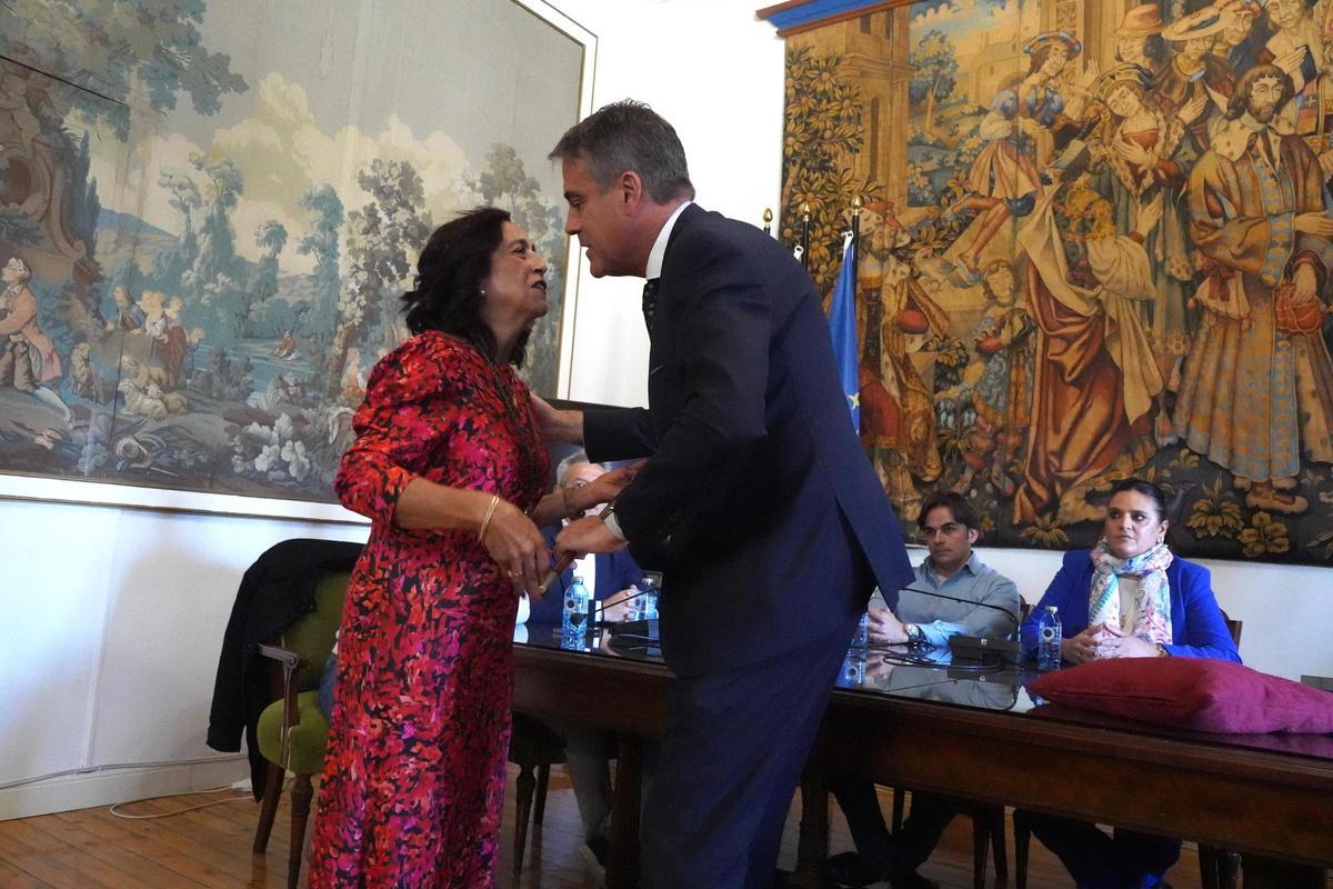 Las imágenes de la moción de censura en Toro contra Rafael González: Ángeles Medina, nueva alcaldesa Las imágenes de la moción de censura en Toro contra Rafael González: Ángeles Medina, nueva alcaldesa