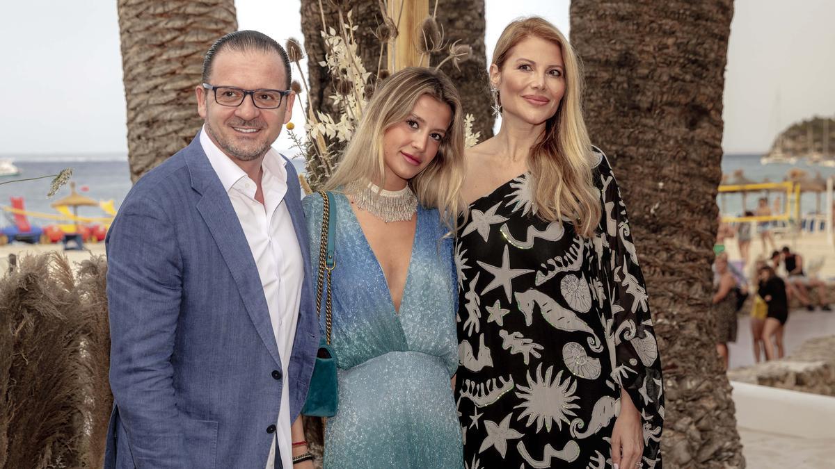 Rafa Nadal inaugura el hotel Zel Mallorca: Estas son las fotos de los famosos que le han acompañado