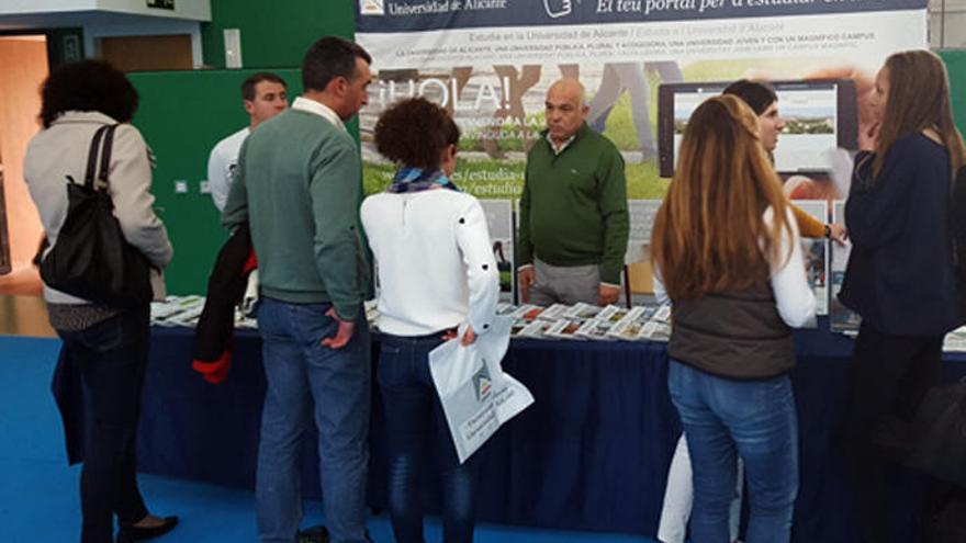 Salón Internacional de Estudios Superiores del Liceo Francés de Alicante