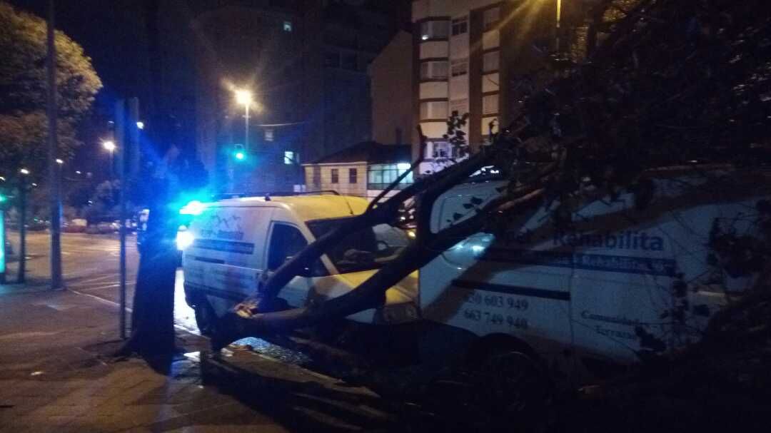 Destrozos de la borrasca Hortense tras su paso por Vigo