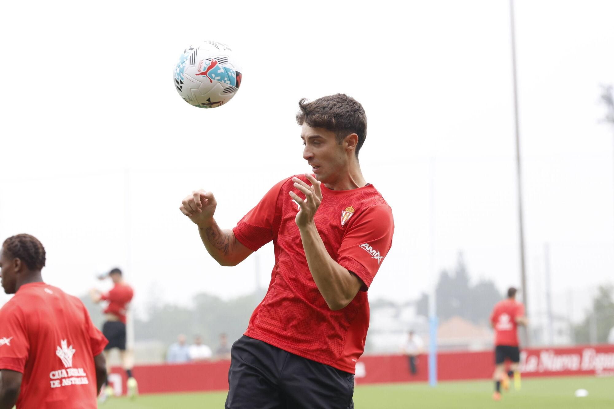 EN IMÁGENES: Primer entrenamiento de Sporting tras el regreso de las vacaciones