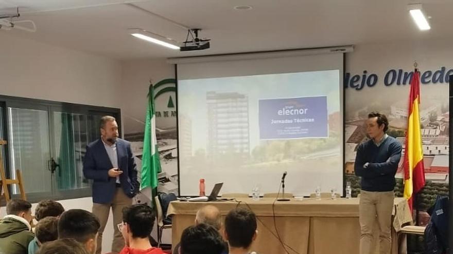 El IES Emilio Canalejo de Montilla organiza unas jornadas sobre electrónica y electricidad