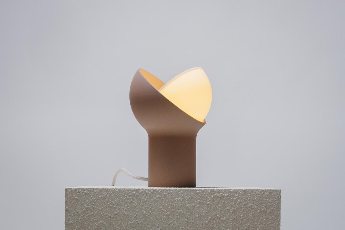 Lámpara diseñada por la empresa.