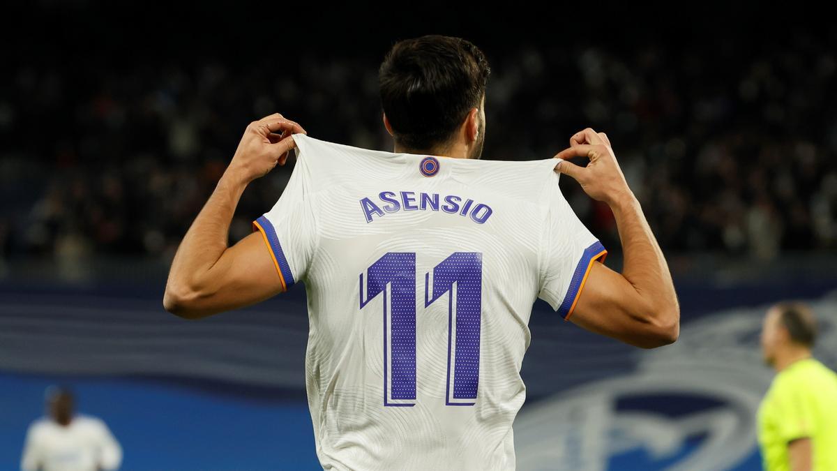 Asensio celebra un gol con el Real Madrid.