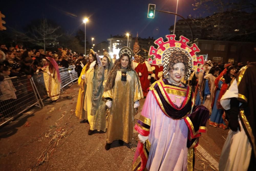 Cabalgata de Reyes 2019 en Gijón