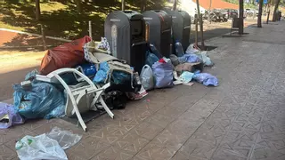 Un plan de choque de 90.000 euros, último intento para encarrilar la recogida neumática de basura en Sant Martí