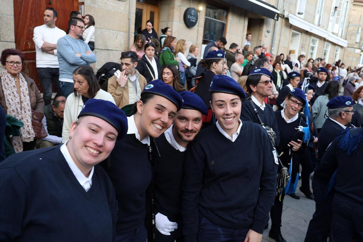 Las calles de Pontevedra vivieron un multitudinario Jueves Santo.
