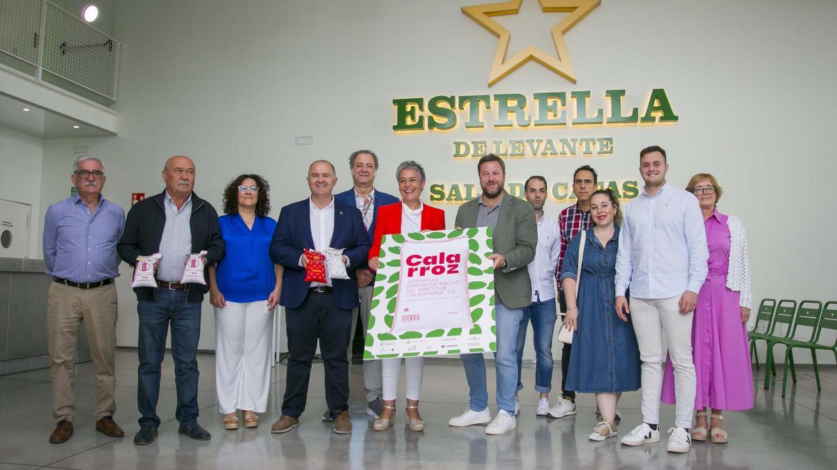 La presentación de la programación ha tenido lugar en la sala de catas de Estrella de Levante