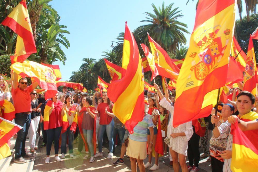 Cientos de malagueños protesta por el referéndum