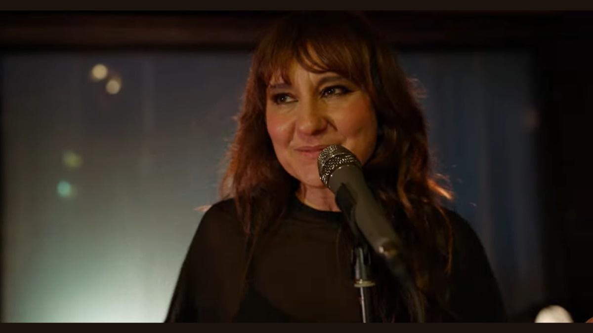 Amaral en el videoclip de 'Non quero perderte'.
