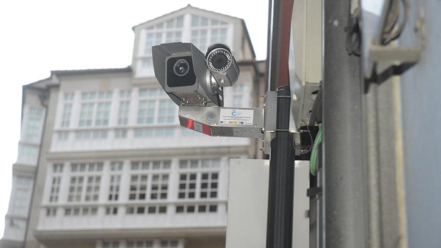 Estos son los puntos en los que se van a colocar las 11 cámaras de tráfico que van a vigilar el acceso a la Ciudad Vieja de A Coruña