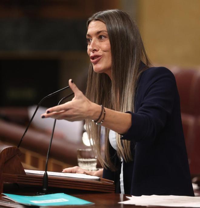 Junts insiste en que Sánchez debe dimitir y avisa al PP: "Nuestra línea roja se llama Vox"