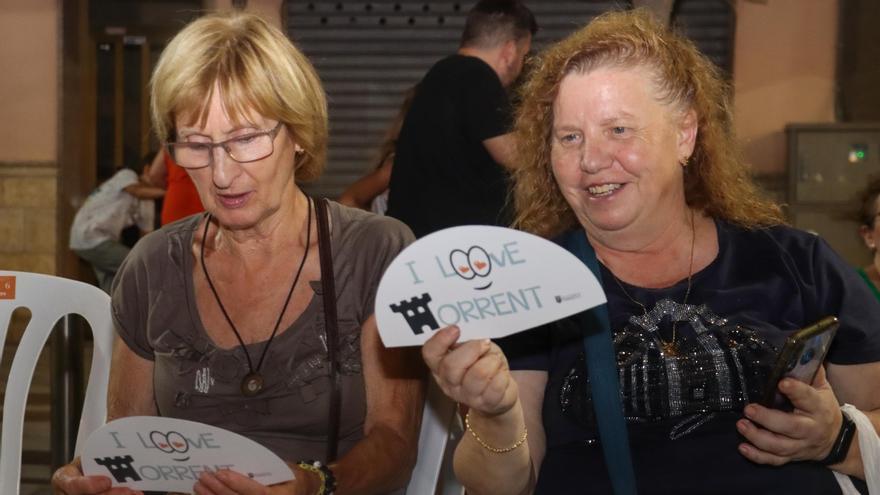 Las fiestas de Torrent atraen las miradas de la gente