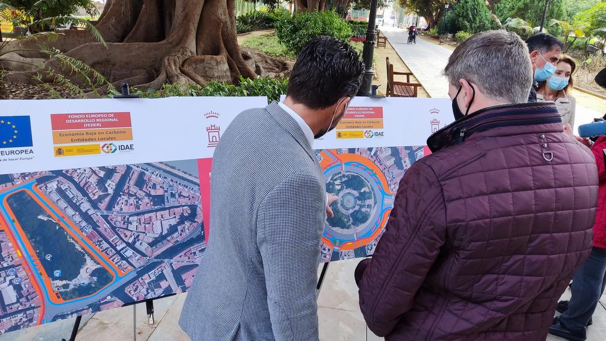 Mario Gómez y Juan Fernando Hernández, hoy en el Jardín de Floridablanca