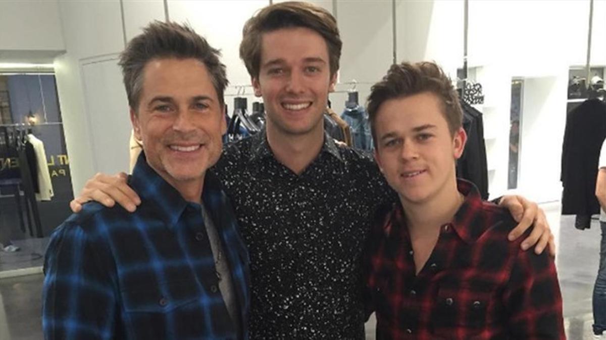 Rob Lowe, con Patrick Schwarzenegger y su hijo John.