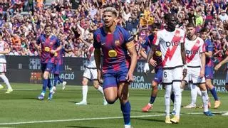 Araujo recupera su mejor versión y ya ejerce de killer