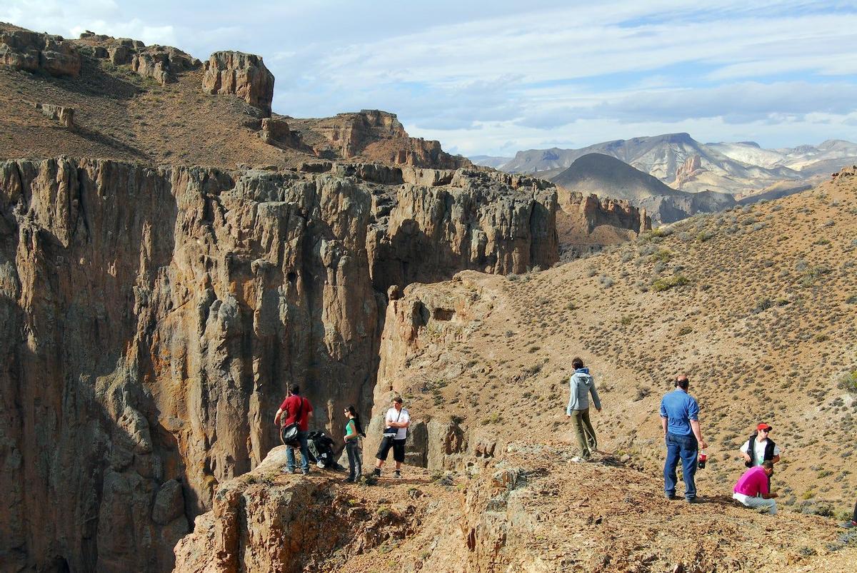 Piedra parada, Esquel