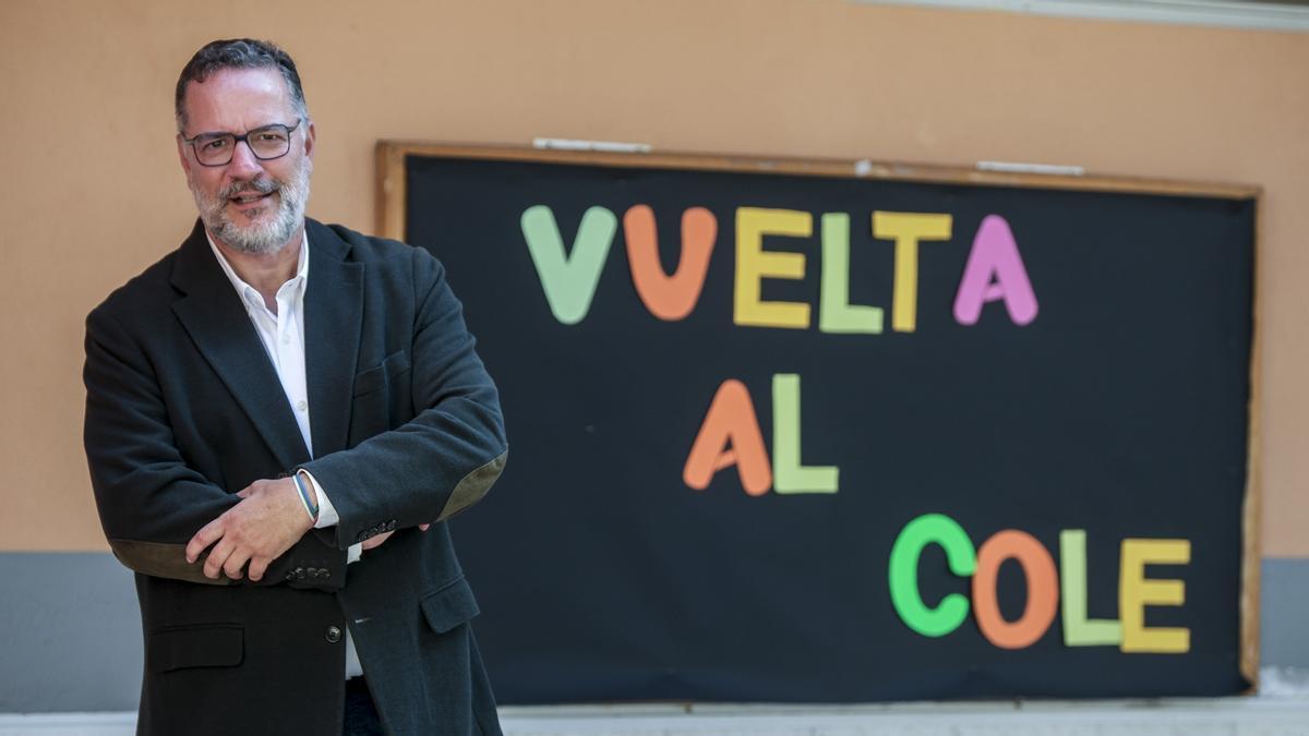 No vamos a demonizar a las familias, pero tenemos que proteger al docente