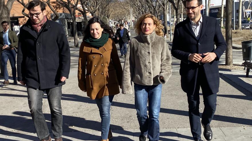 La presidenta del Congrés visita Igualada per donar suport al candidat socialista Jordi Cuadras