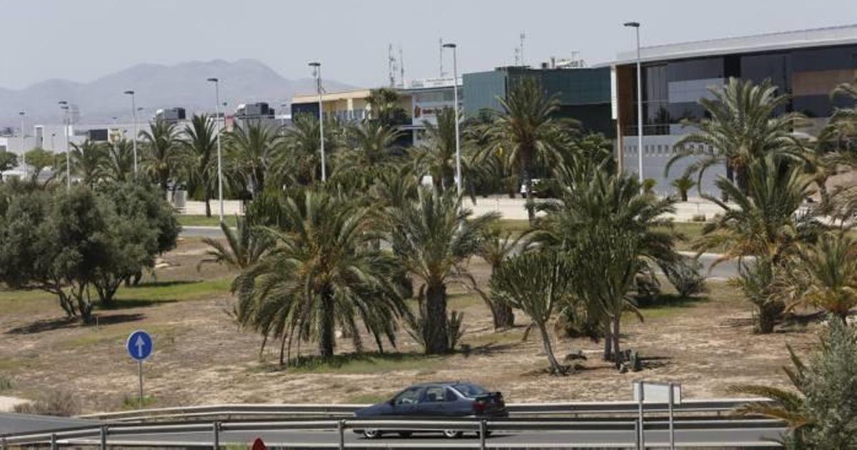 El Consell agiliza la ampliación de Elche Parque Empresarial para empezar en 2017